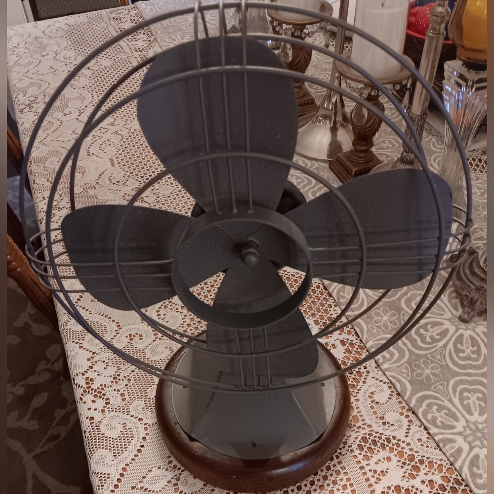 Vintage Style Decorative Metal Fan Wooden Base 17.5"